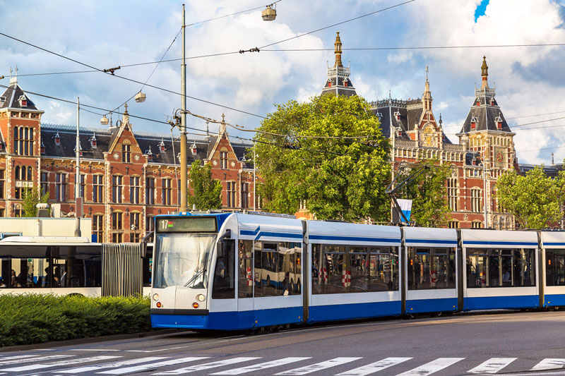 Um tram em Amsterdam